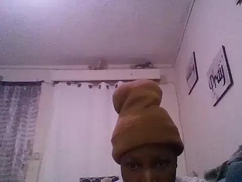 mini_sexy2 from StripChat is Freechat