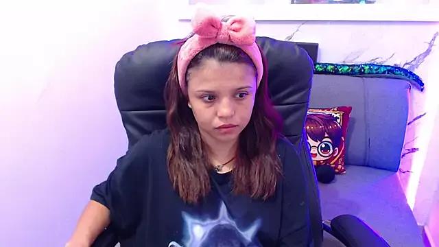 minnie_cake from StripChat