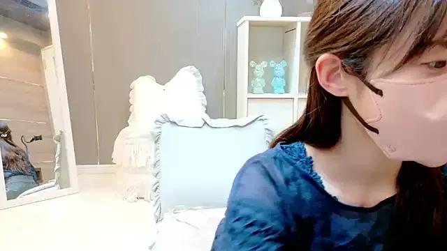 Mio-xoxo webcams show profile image 