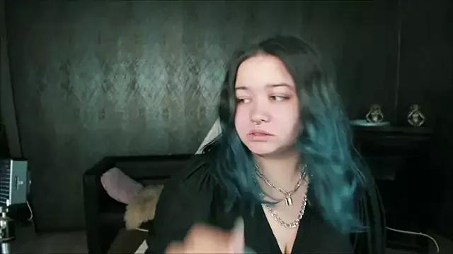 Mira_Fyre from StripChat is Freechat