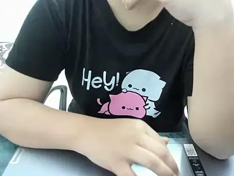 Miraa7 from StripChat is Freechat