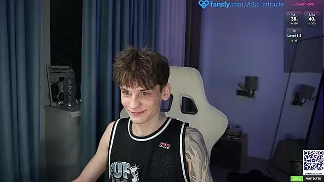 MiracleCam from StripChat is Freechat