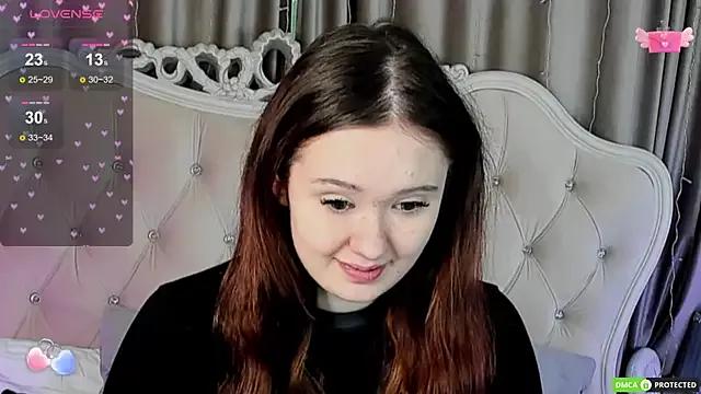 MiriaamWhite from StripChat