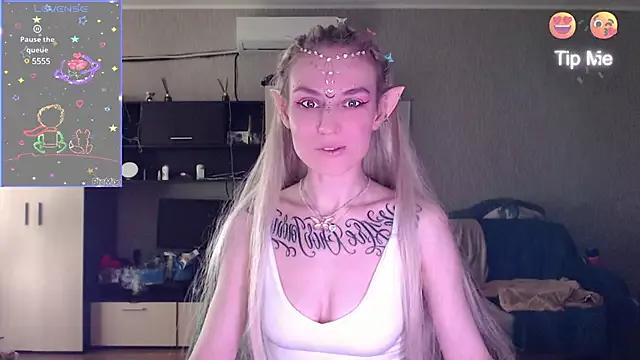 mischellemeow13 from StripChat is Freechat