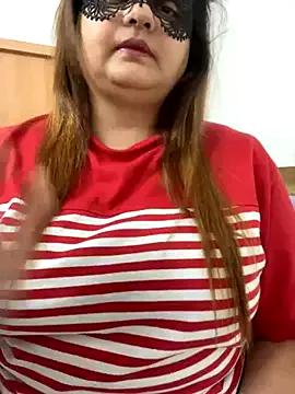 Miss-Jasmine from StripChat is Freechat