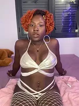 Discover our girls online shows and discover the company of countless livestreamers, with stunning shapes, sex toys and more.