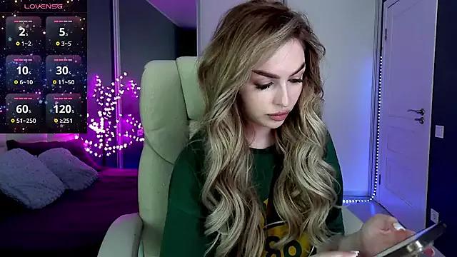 Miss_Aprils from StripChat