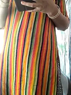 Miss_Ayesha from StripChat