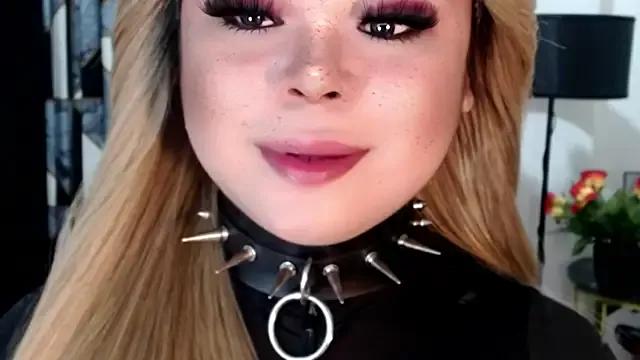 Miss_CassieXX from StripChat