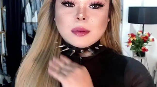 Miss_CassieXX from StripChat