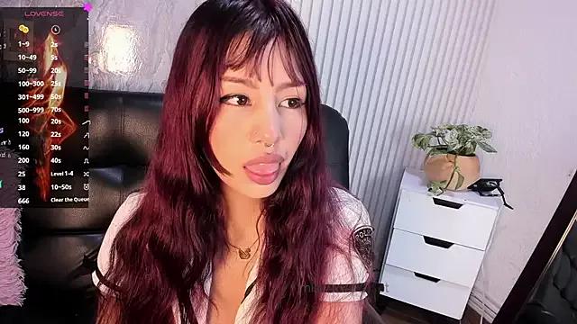 Miss_Charlottet from StripChat