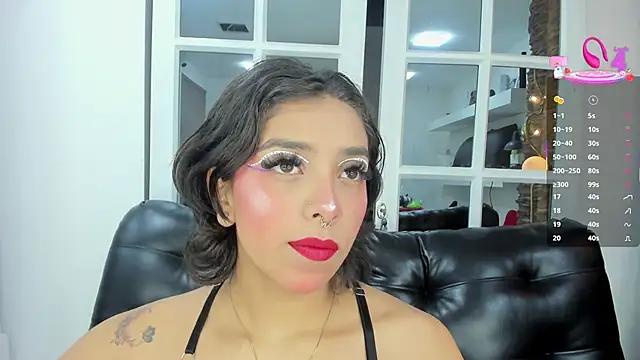 miss_collins from StripChat