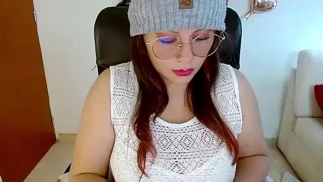 miss_evoleth2 from StripChat
