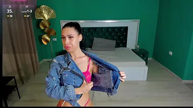 Miss_Francesca_ from StripChat