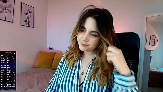 miss_seline from StripChat