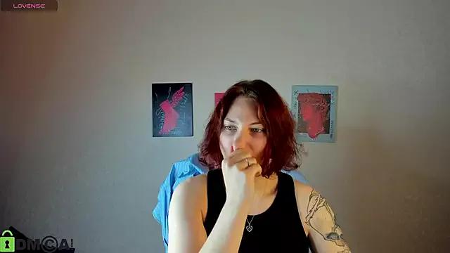 Miss_you_kiss from StripChat is Freechat