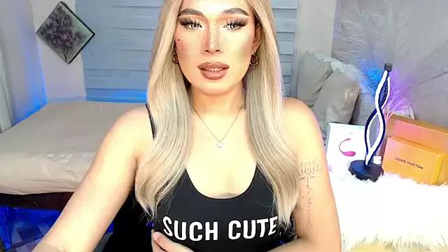 Missavacroft from StripChat