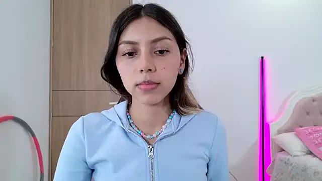 MissBecka_ from StripChat is Freechat