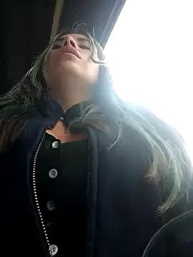 Misscata1106 from StripChat is Freechat