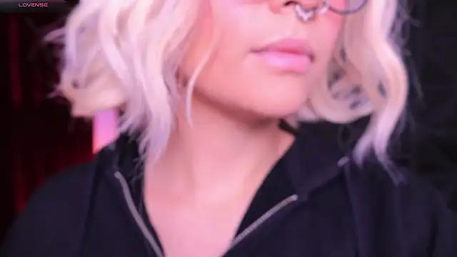 Misselektra__ from StripChat