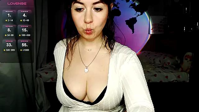 missgenevaonceagain_ from StripChat