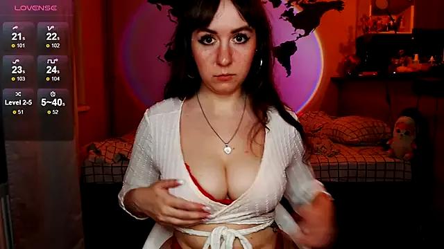 missgenevaonceagain_ from StripChat