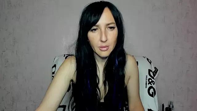 MissGulia from StripChat