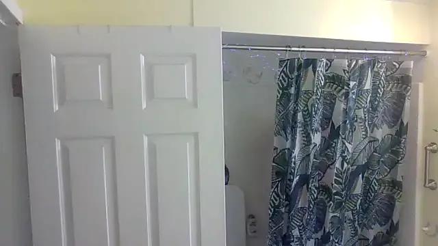 MissHunyBunz from StripChat