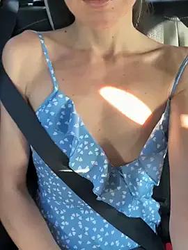 MissKaylaB from StripChat is Freechat