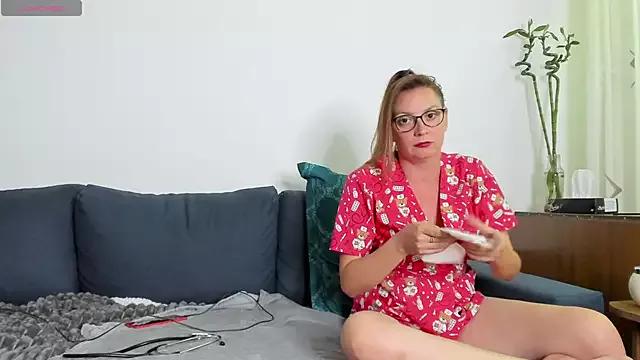 misskimy_ from StripChat is Freechat