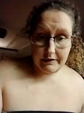 MissMagicMushroom from StripChat