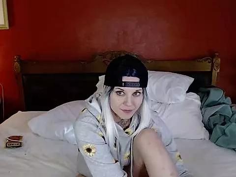 missmeyet from StripChat