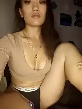 Photos of MissMia19 from StripChat is Freechat