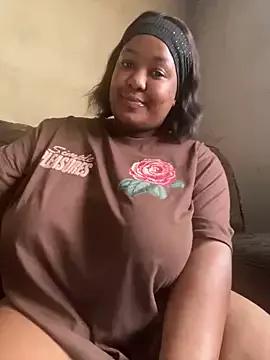 Missmoox24 from StripChat
