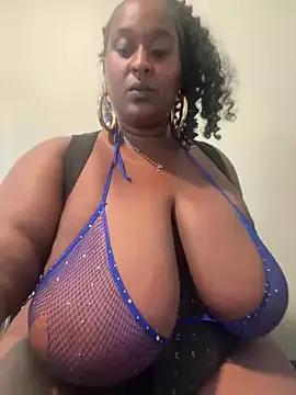 MissPlaygirl from StripChat is Freechat