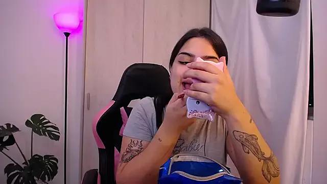MissPuchi from StripChat