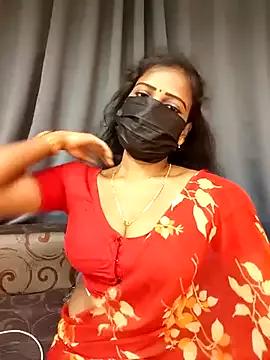 Misss-julli from StripChat