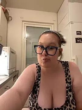 Misssmilf from StripChat is Freechat