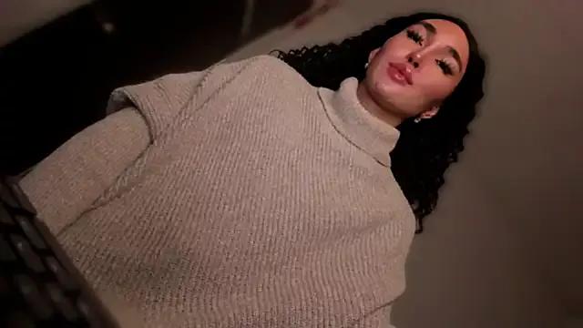 MissValentinaJohnson from StripChat