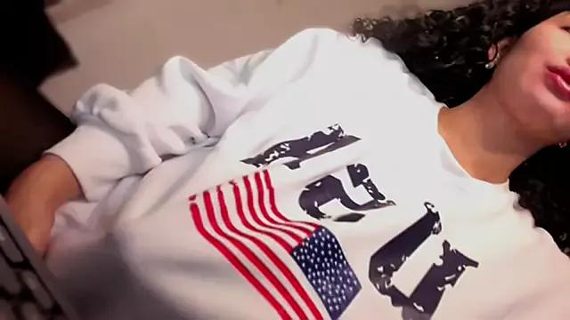 MissValentinaJohnson from StripChat