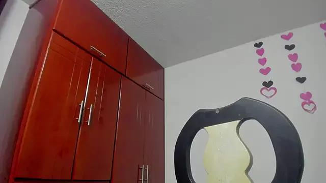 Missydupont from StripChat