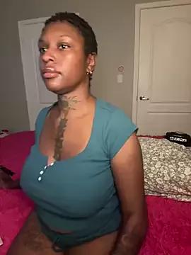 MistiSavannah webcams show profile image 