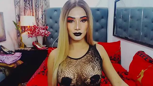 Mistress4fun from StripChat is Freechat