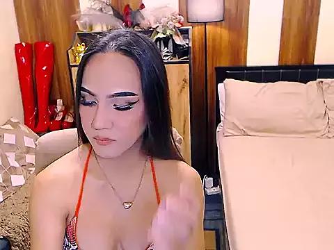 MistressAthenaTS from StripChat is Freechat