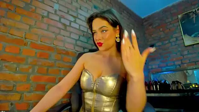 MistressMilana from StripChat is Freechat