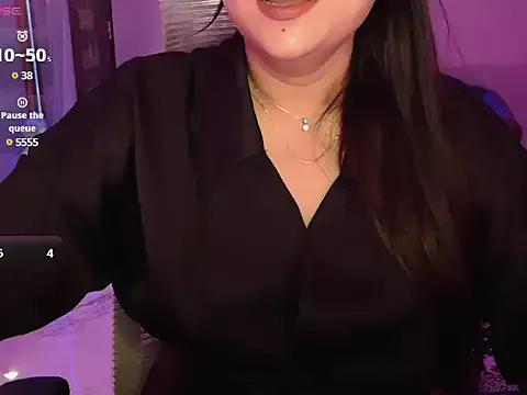 Mitikaa from StripChat