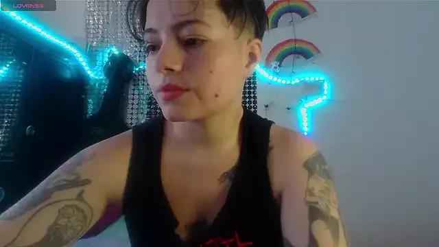 Mitsuha_gate from StripChat is Freechat