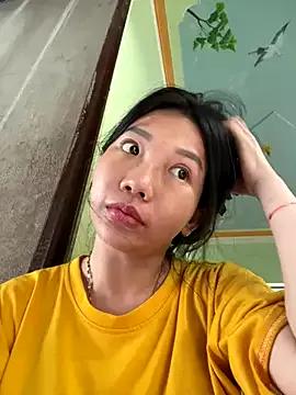 Miumieu from StripChat