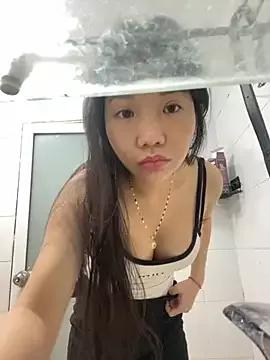 Miumieu from StripChat