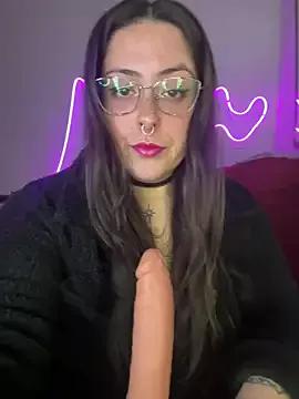 Mizztikaa webcams show profile image 